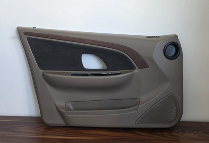 تصویر از رودری درب جلو پارس ری استایل بژتیره فرنام L