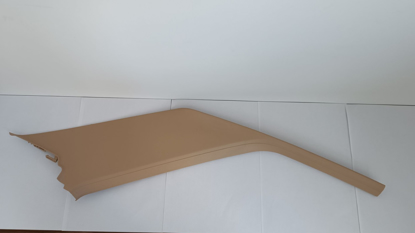 تصویر از قاب روکش بالای ستون عقب 405 و پارس بژ روشن فرنام R